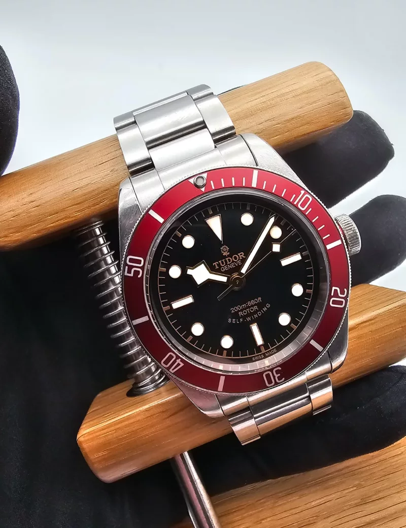 Tudor Black Bay red Smiley Ref. 79220R Full Set LC100