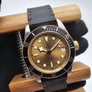 Tudor Black Bay S&G 41mm Stahl/Gold Ref. 79733N Full Set LC100