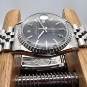 Rolex Datejust 36mm Ref. 16030 black Dial Jubilee Full Set