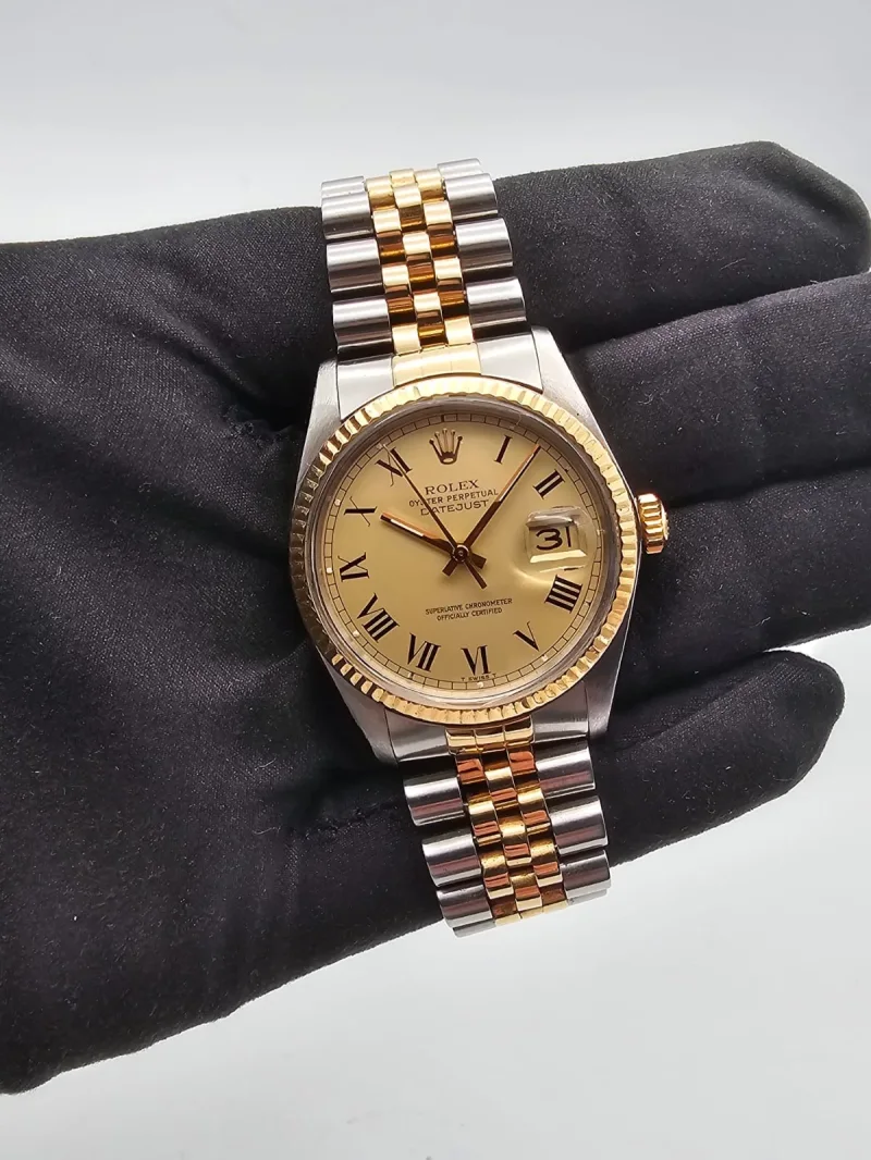 Rolex Datejust 36mm Stahl/Gold Buckley Dial