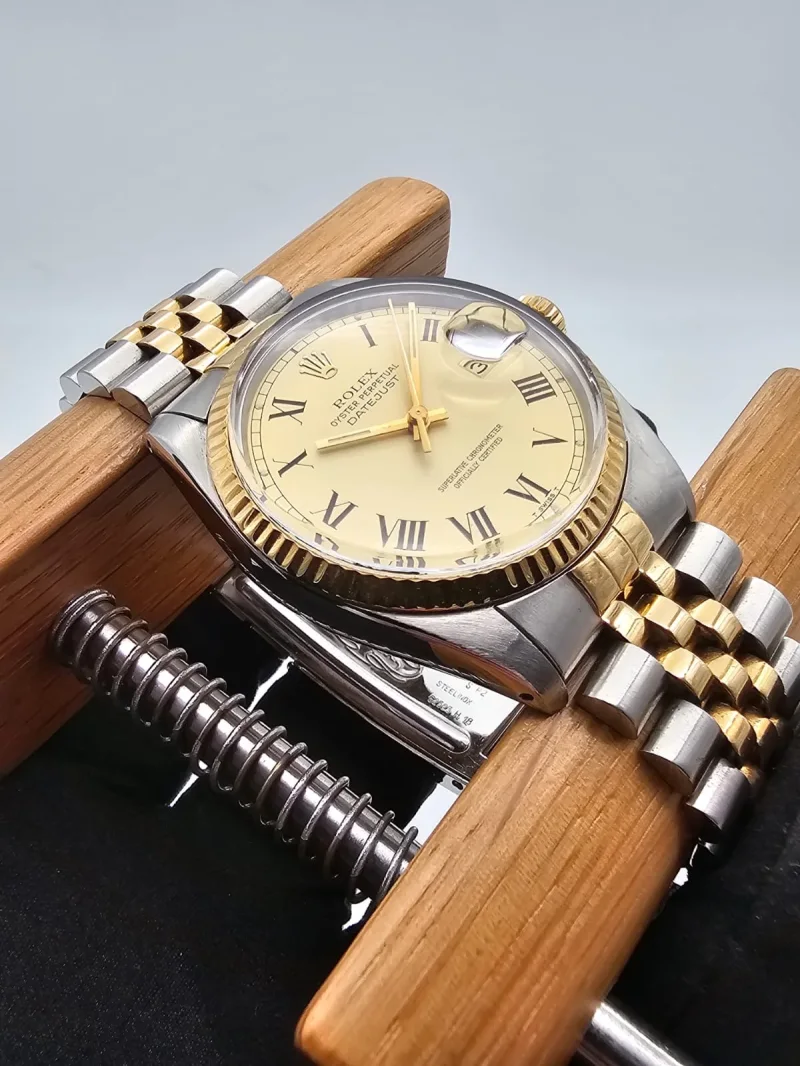 Rolex Datejust 36mm Stahl/Gold Buckley Dial